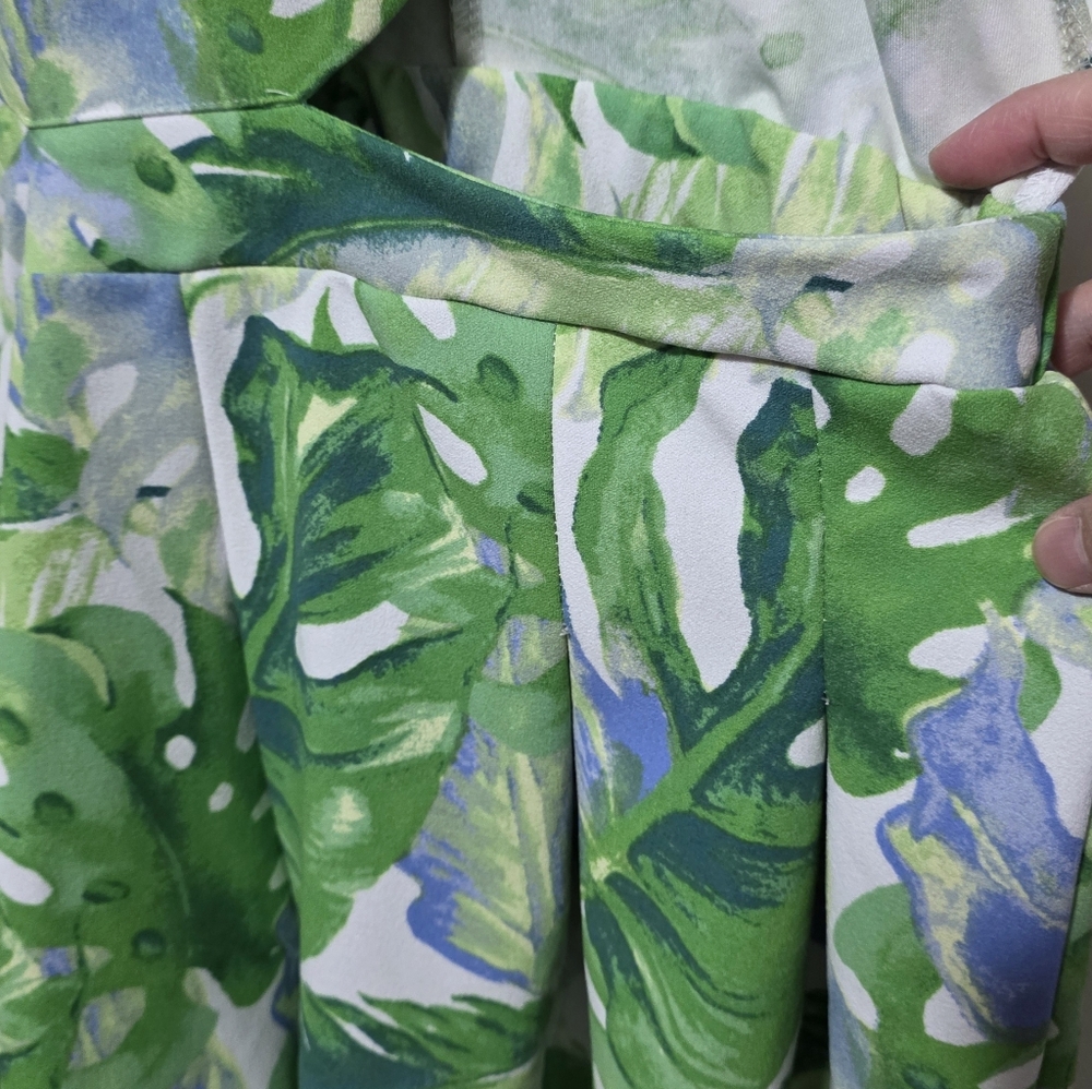 Madden NYC Romper Fit & Flare Green Tropical Leaf Cut Out Halter Boho Summer - Picture 6 of 16